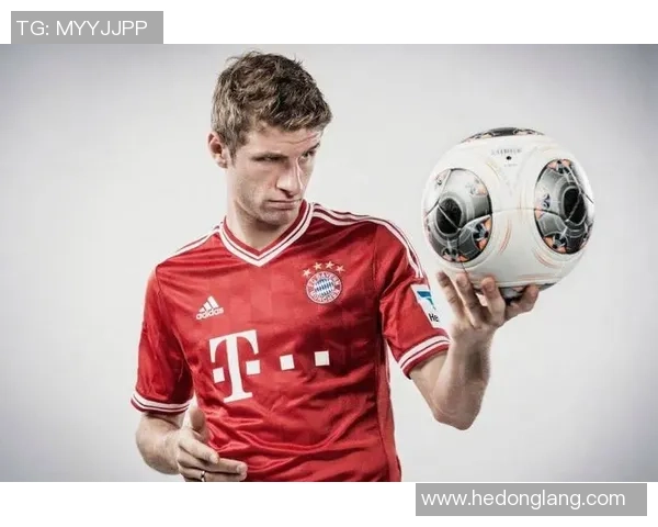 拜仁足球巨星风采海报展现荣耀与激情 力与美的完美融合